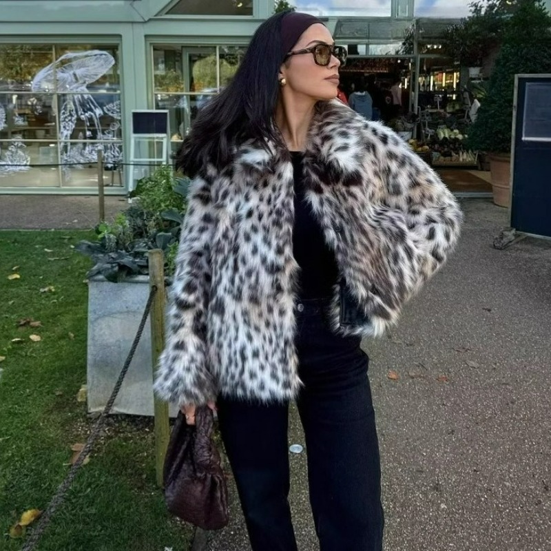 Moda Europeia de Roupas Femini - Street Fashion Europe avaliação e preço
