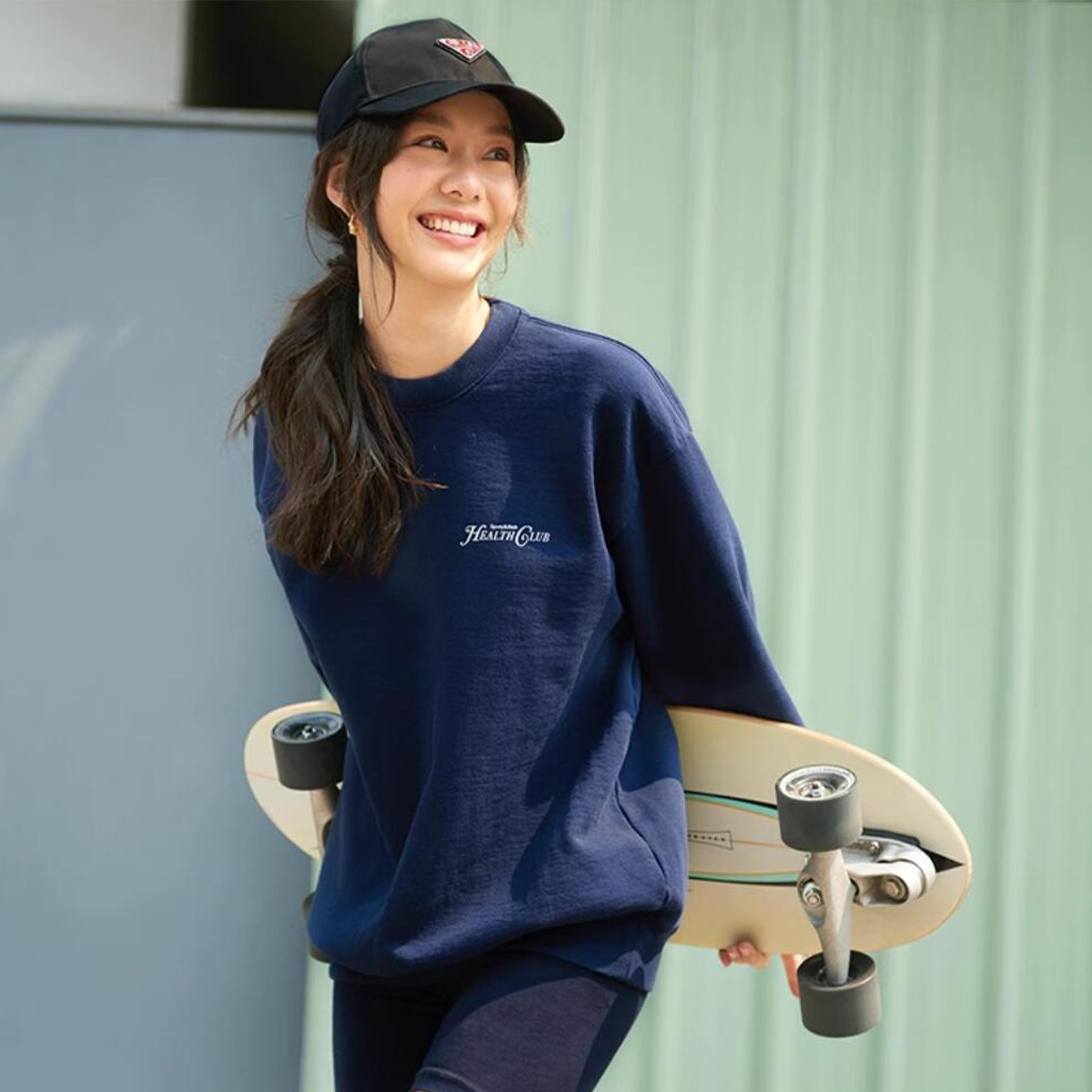 Clube de Saúde das Mulheres Ca - Oversized Crewneck Fleece avaliação e preço